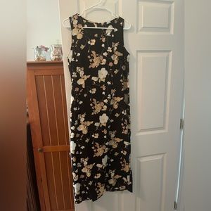 ladies rayon sleeveless knee length dress in a 12 petite, black and brown